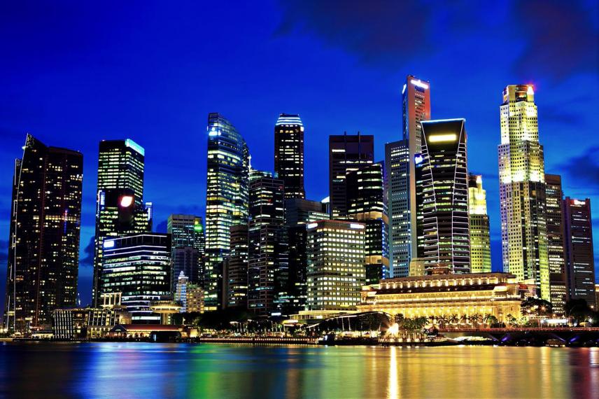 Name: night-skyline-singapore-391ab229fa1f.jpg Views: 977 Size: 100.8 KB