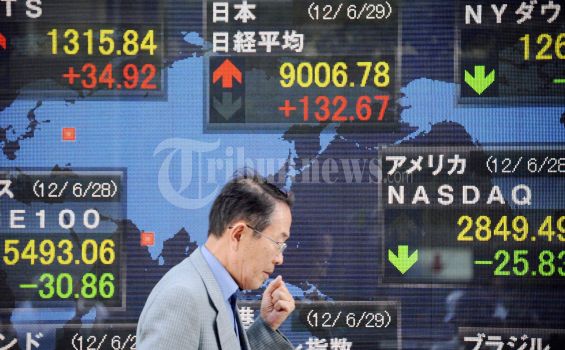 Name: Tokyo_Stock_Exchange_9586.jpg Views: 293 Size: 51.0 KB